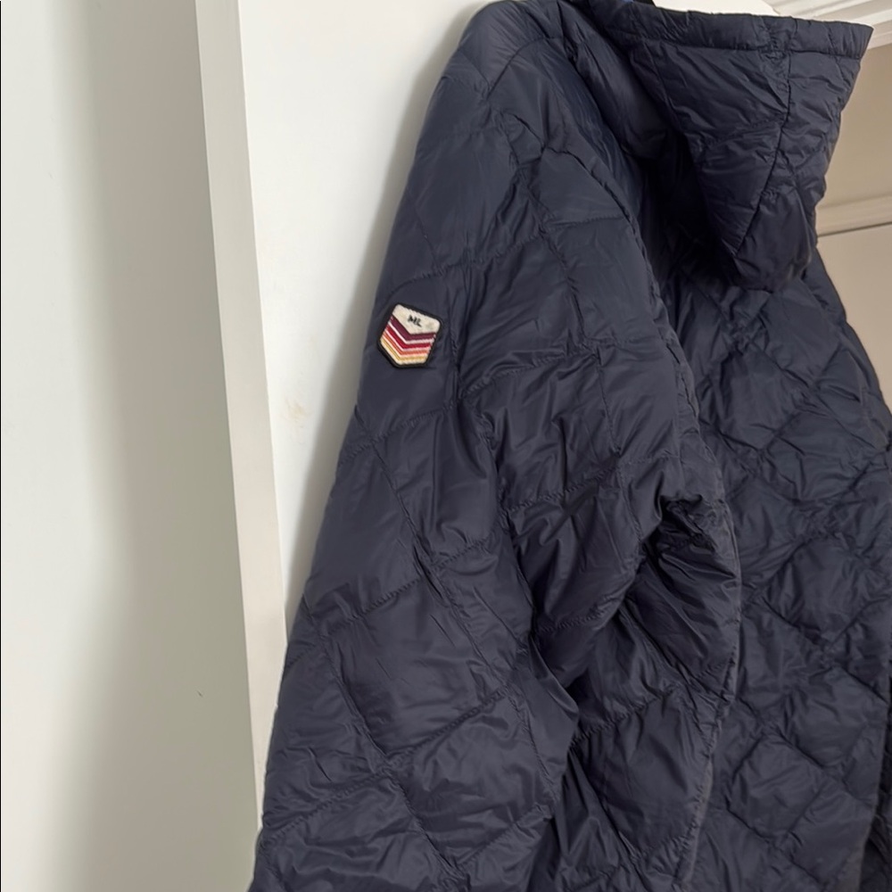 Marine Layer Hayes Lightweight Puffer Jacket - Picture 5 of 8